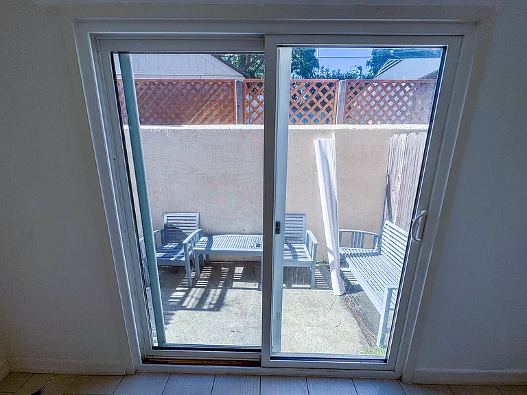 1450 Harvard St #3 — Photo 4