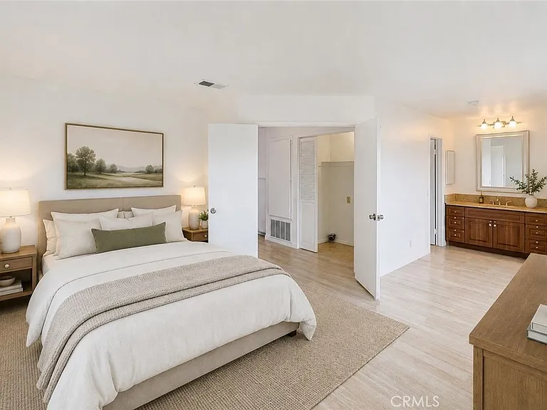 1230 S Barranca Ave #F — Photo 9