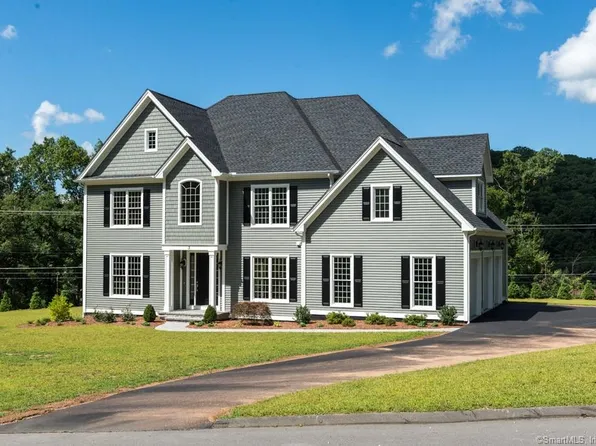 3 Berkshire Xing, Avon, CT 06001