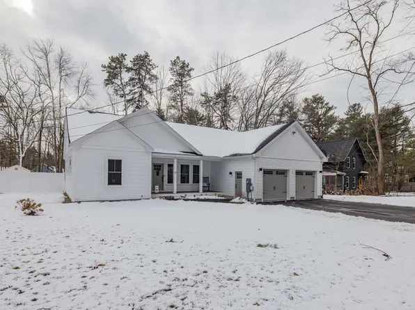 12 West Parker Road, Kennebunk, ME 04043