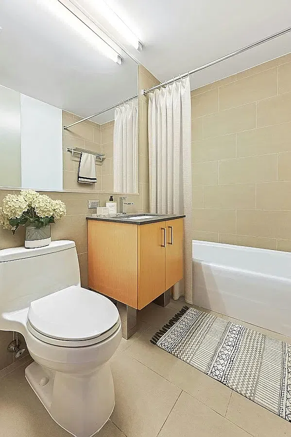 8 Spruce Street — Photo 3