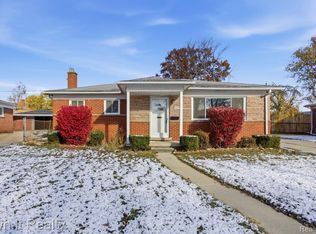26014 Keith St, Dearborn Heights, MI 48127