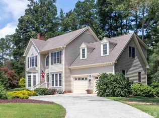 2212 Ravens Creek Ct, Raleigh, NC 27603