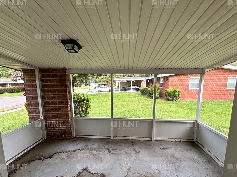 224 Fox Glove St — Photo 12
