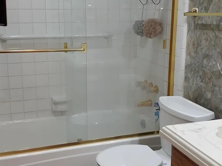 1807 Evergreen Ct — Photo 7