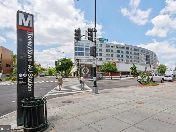 4101 Albemarle St NW APT 410, Washington, DC 20016