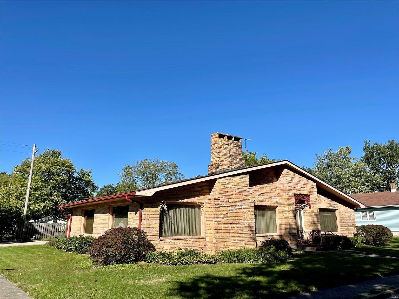 804 N Sumner St, Carlinville, IL 62626 Zillow