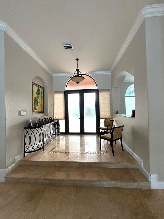 9401 SW 88th Ct - Property Image