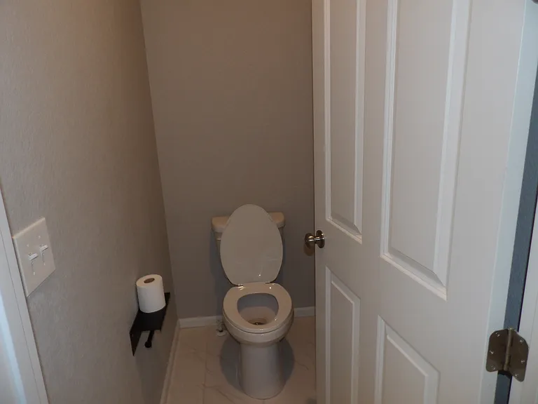 6520 Golden Briar Ln — Photo 21