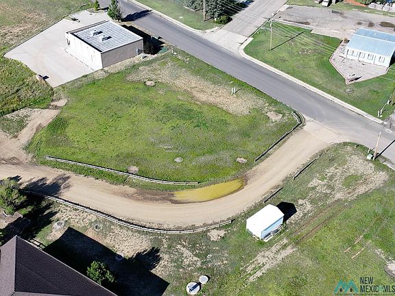 4th image of 1789 Hospital Dr