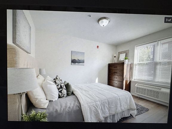 2nd image of 4529 Pulaski Ave #G