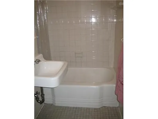 Rented by Douglas Elliman | media 17