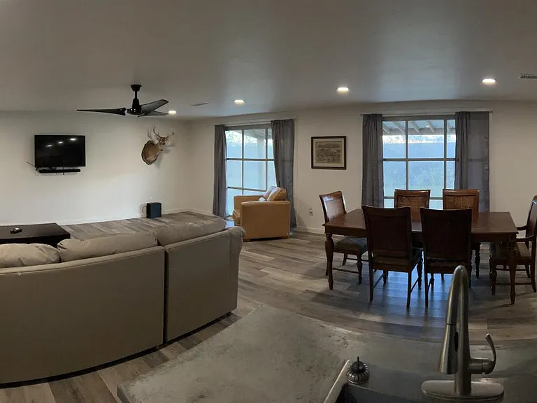 169 Smith Ln — Photo 4