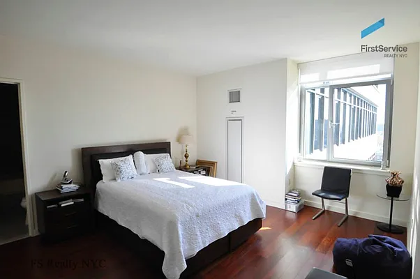 Sold by FirstService Realty (legacy) | media 19