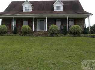 275 Grinders Creek Rd, Hohenwald, TN 38462