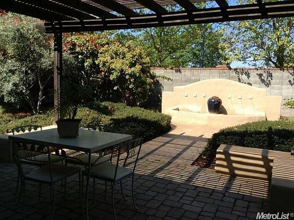 5th image of 133 Kipling Ct