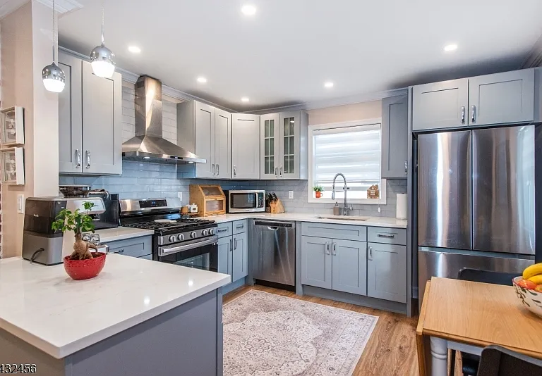 57 Marsellus Pl #2 — Photo 1