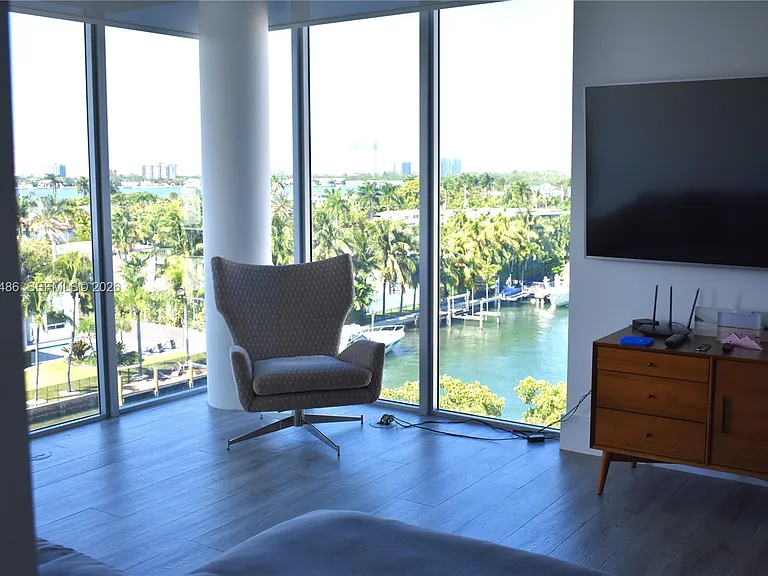 9940 W Bay Harbor Dr #6D — Photo 15