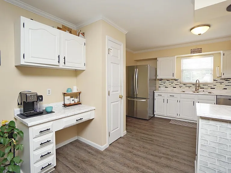 6275 Hummingbird Dr — Photo 9