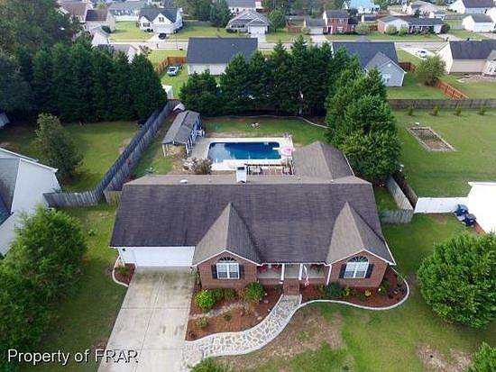 1st image of 136 Arbor Dr