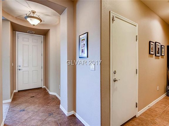 4th image of 12120 Espana Ct