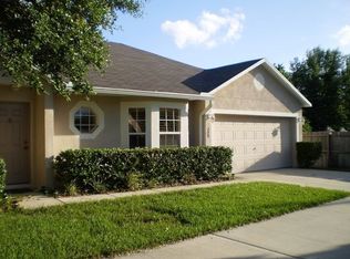 220 Pleasant Gardens Dr, Apopka, FL 32703