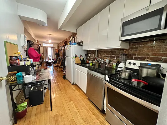 Rented by Ideal Properties Group | media 23