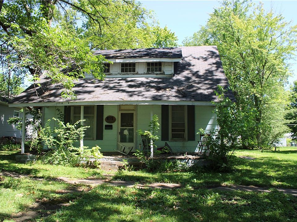 1st image of 815 W North 1st St