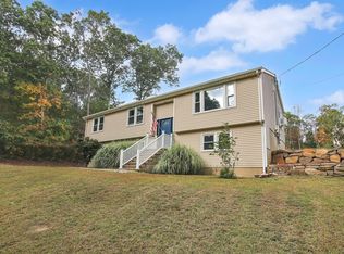 400 Old Post Rd, Tolland, CT 06084