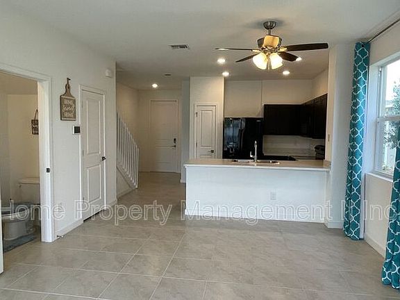 5th image of 149 Bandol St