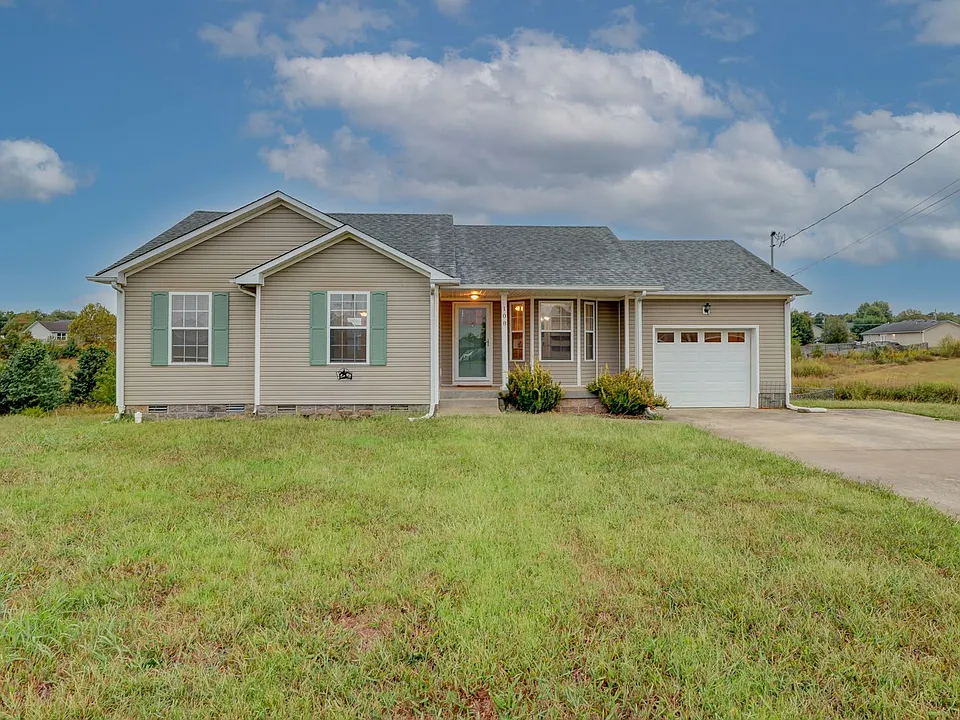 108 Josephines Ct