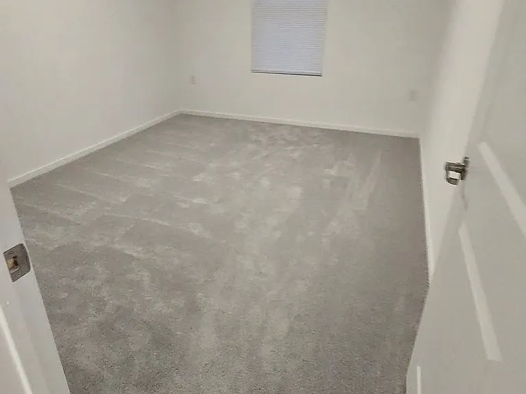 ROOM 2