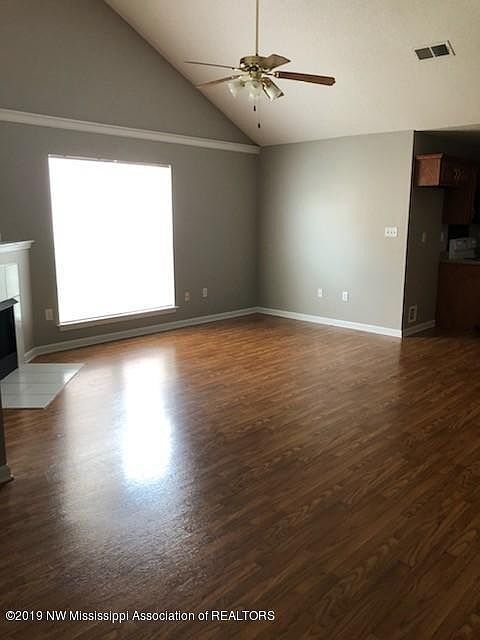 1st image of 3763 Iron Horse Dr