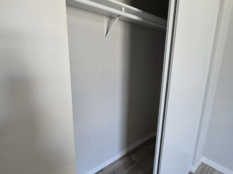 2214 S 1st Ave #1 — Photo 4
