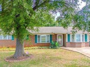 1717 Emmanuel Church Rd, Conover, NC 28613