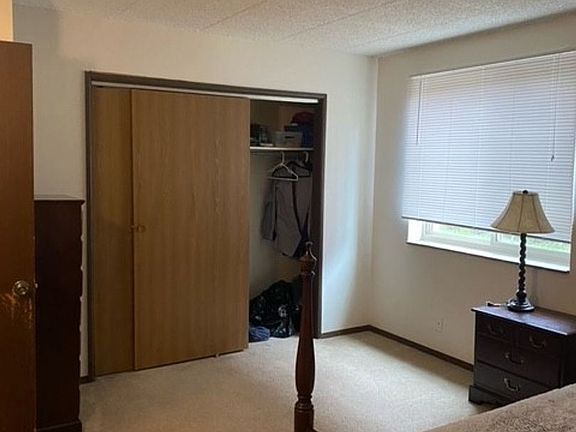 2nd image of 1940 Dudley St #2