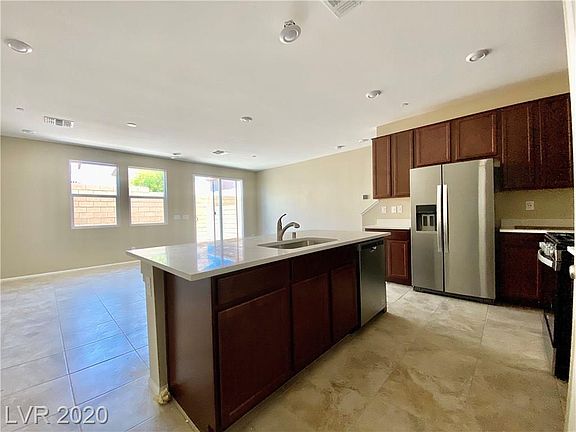 4th image of 5685 Warm Light St