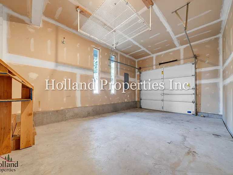 9055 SW Sagert St — Photo 18
