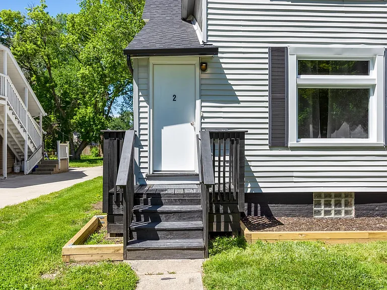 278 Euclid St #2 — Photo 31