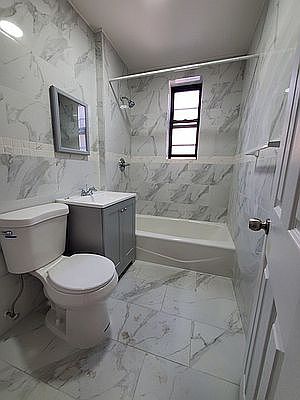 1st image of 6264 Saunders St #2R