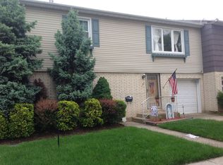 193 Harold St, Staten Island, NY 10314