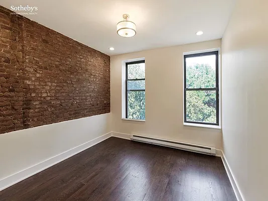 Rented by Sotheby's International Realty | media 6