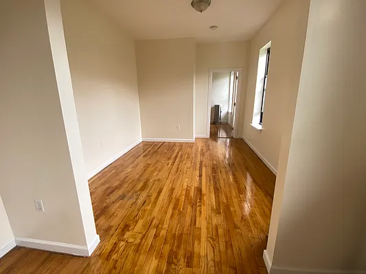 Rented by Miracle Capital | media 1