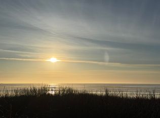 3304 NW Oceania Dr, Waldport, OR