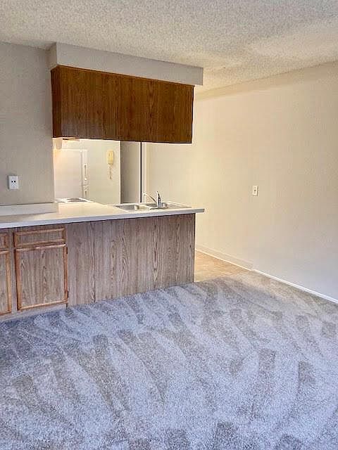 1st image of 4084 Iowa St APT 2