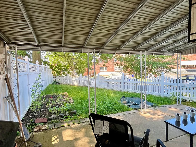 Ground level patio