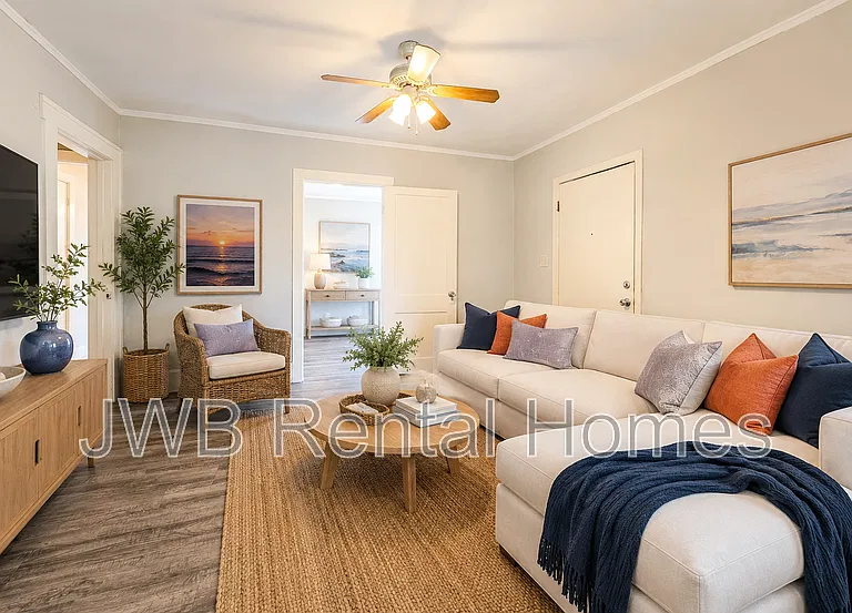 2022 Dellwood Ave #2 — Photo 7