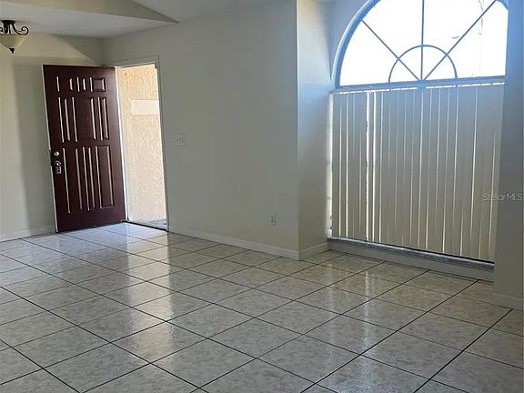 5th image of 127 Birmingham Dr