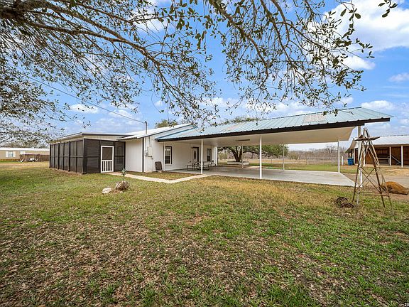 2nd image of 421 Coughran