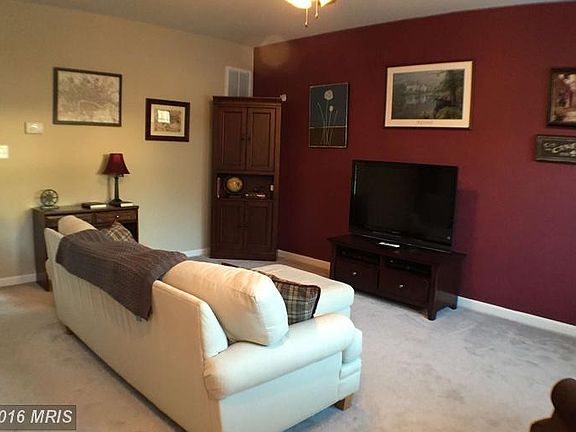 2nd image of 22755 Ventura Way